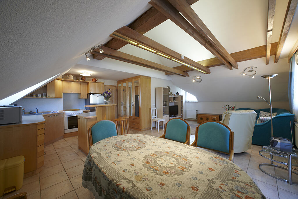 Apartma B — 5
